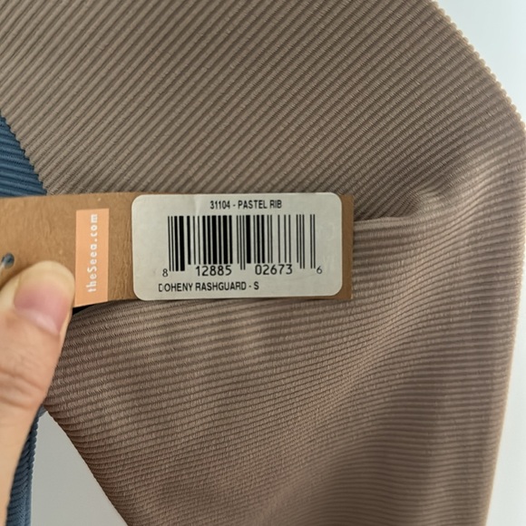 Seea Doheny Rash Guard, Pastel Rib, S - Picture 4 of 4